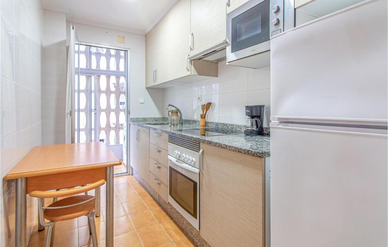 1 Bedroom Nice Apartment In ซานตาโปลา ภายนอก รูปภาพ